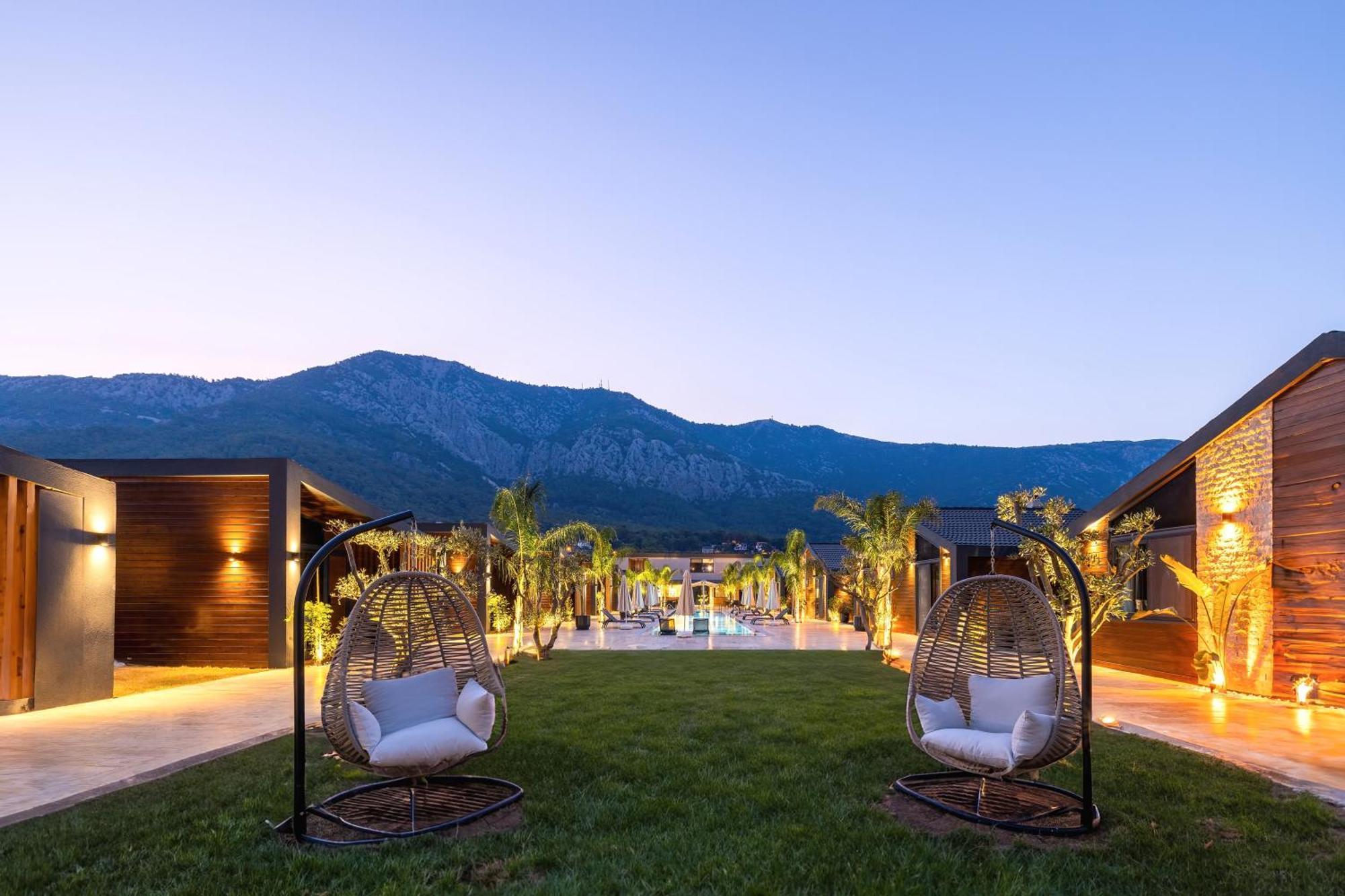 Rota Kilidonia Karaoez Suites&Villas 外观 照片